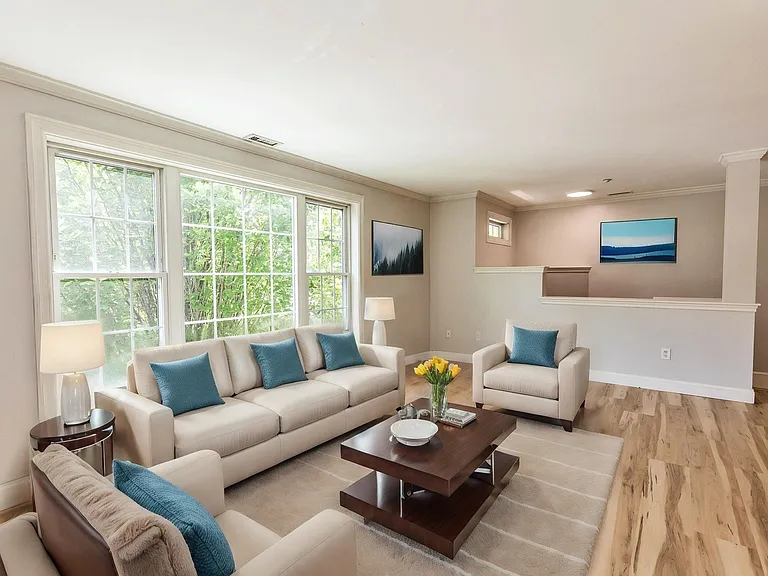 3-224 Maple Ridge Dr #226 — Photo 3