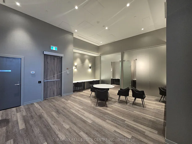 9751 Markham Rd #Penthouse 06 — Photo 11