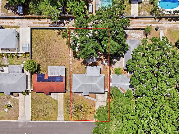 4th image of 782 75th Ave N