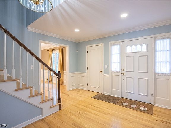 4th image of 3475 Rolling Hills Dr