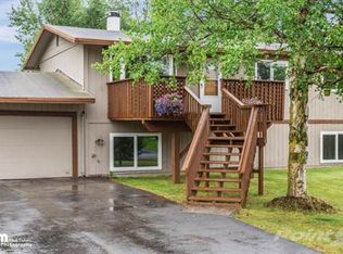 9511 Kavik St, Anchorage, AK 99502