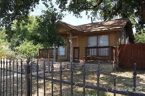 1 - Exterior - street view - right angle