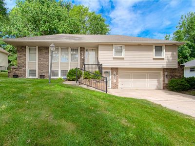 6828 N Michigan Ave, Gladstone, MO, 64118