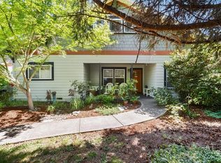 1205 E Park St, Grants Pass, OR