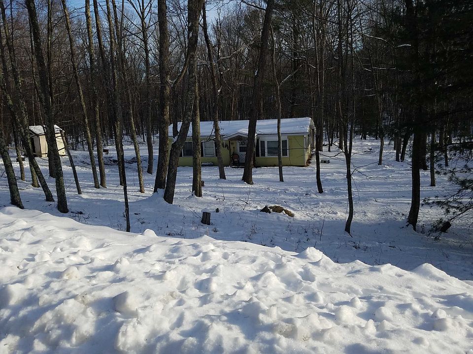 1st image of 110 Barberry Ln