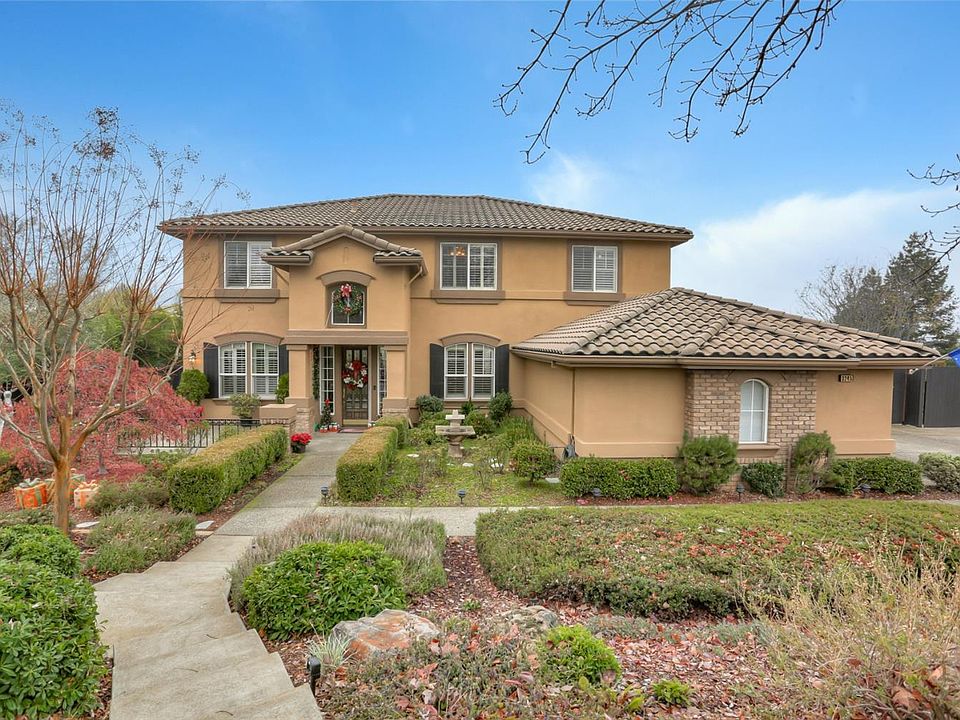 1st image of 3245 Appian Way