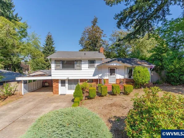 239 Moonlight Ave SE, Salem, OR 97302