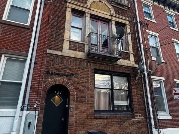 727 S 16th St APT 1, Philadelphia, PA 19146
