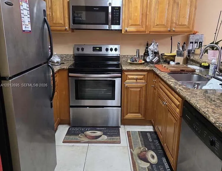 1760 Windorah Way #H — Photo 26