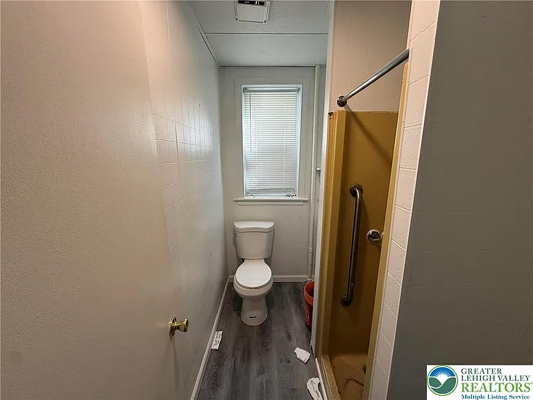 60 E Broad St #2 — Photo 8