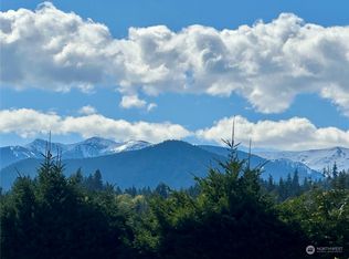 933 Draper Rd, Port Angeles, WA 98362