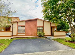 6368 NW 29th St, Sunrise, FL 33313