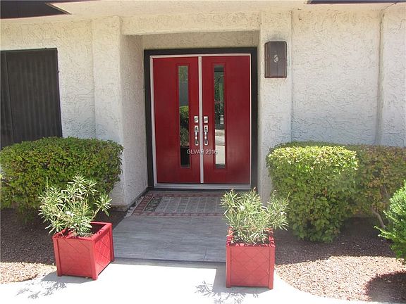 2nd image of 2574 Malabar Ave