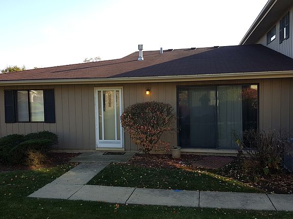 2nd image of 11 Dennis Ct