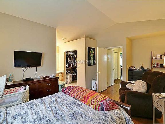 5th image of 8629 Freeport Ln