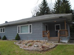 5601 Hutton Rd, Oakland, MD 21550