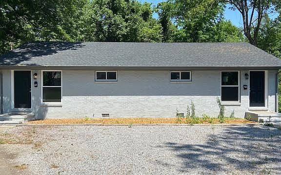 3rd image of 207 S 11th St #207