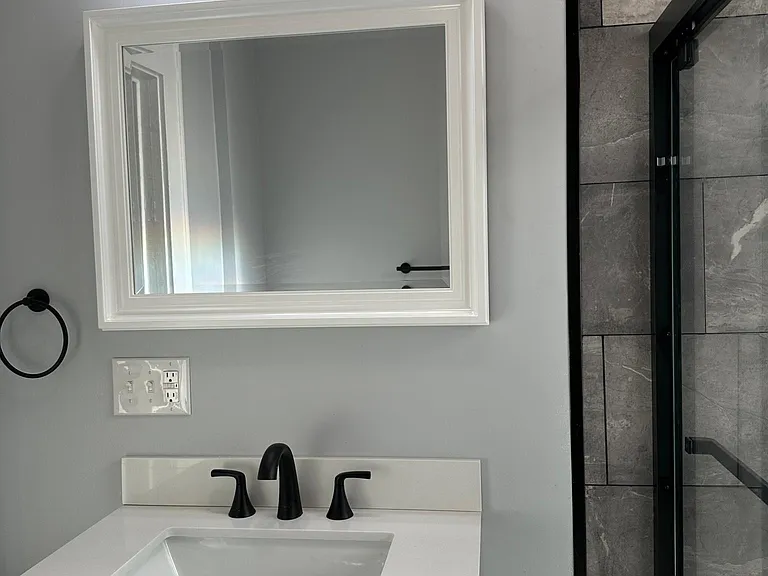 403 Oak St #3 — Photo 36