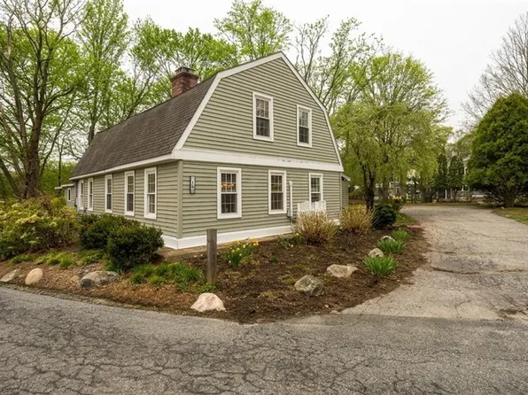 182 Hines Rd, Cumberland, RI 02864
