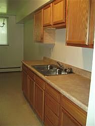 2nd image of 1904 Savannah Way APT 9