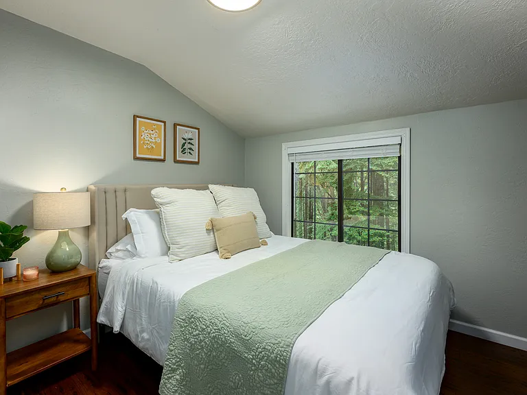 28505 SW Ladd Hill Rd — Photo 13