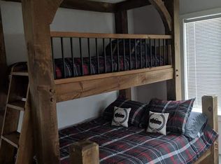 44 High Top Rd, Wilmington, VT 05363