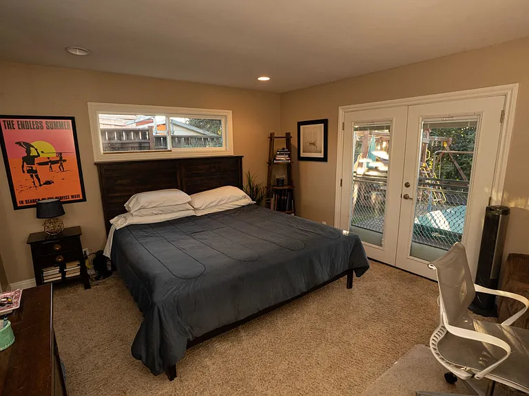 Bedroom 1 (Primary)