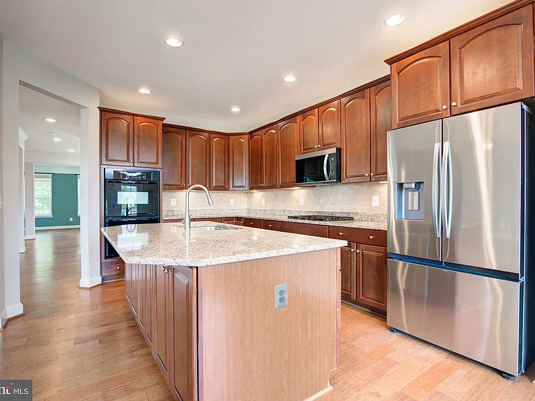 13481 Arcadian Dr — Photo 22