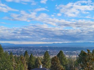 1627 NW Summit Dr, Bend, OR 97703