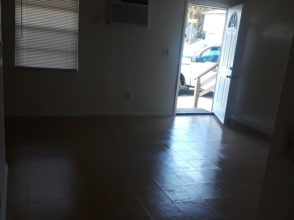 1st image of 2703 E 10th Ave