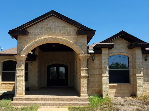 309 Altito, Cotulla, TX 78014