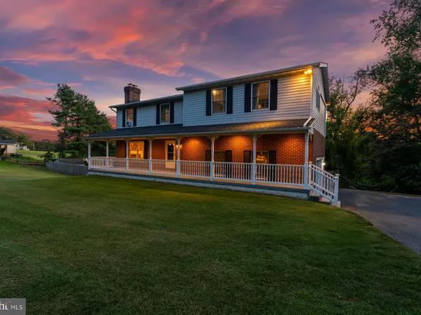 18816 Brick Store Rd, Hampstead, MD 21074