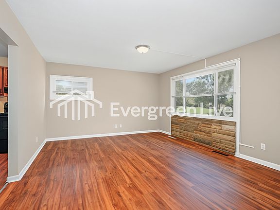 3rd image of 2417 Dawnlight Ave