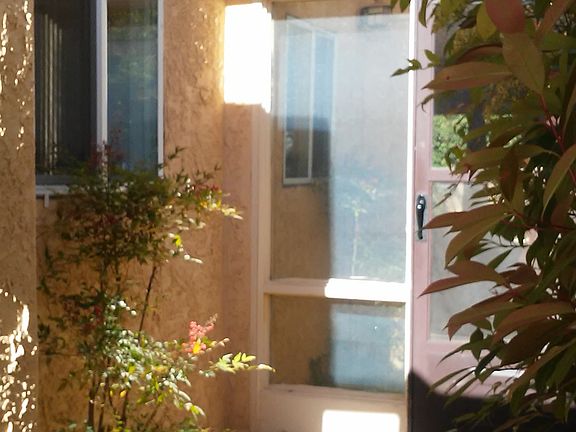 4th image of 16 Casa Hermosa Dr NE