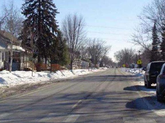 5th image of 716 5th Ave S