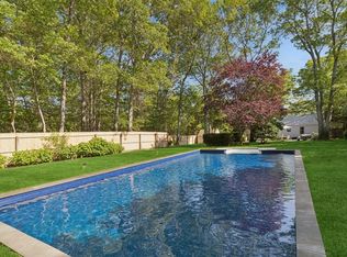 7 Squaw Rd, East Hampton, NY 11937