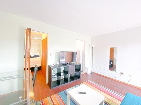 3rd image of 4145 11th Ave NE APT 18