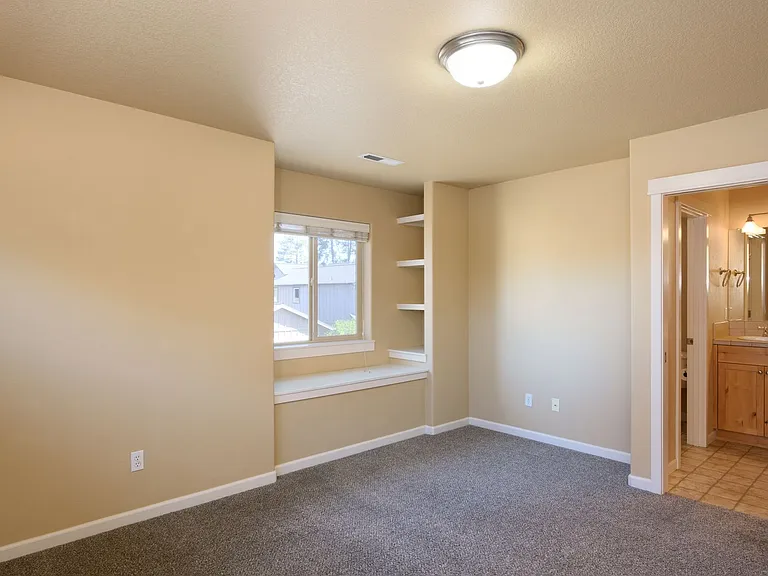 20468 Brentwood Ave — Photo 17