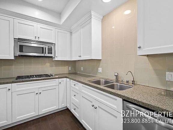 5th image of 1050 1/2 S Holt Ave #404