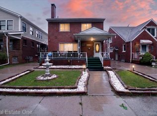 5001 Reuter St, Dearborn, MI 48126