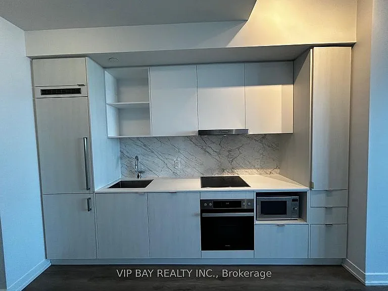 138 Downes St #5905 — Photo 34