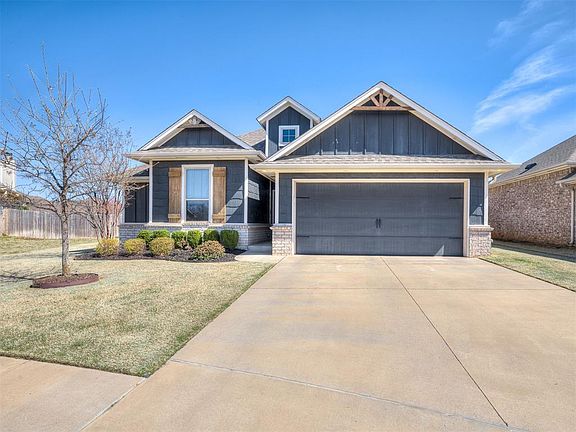 2nd image of 3708 Palisade Ln