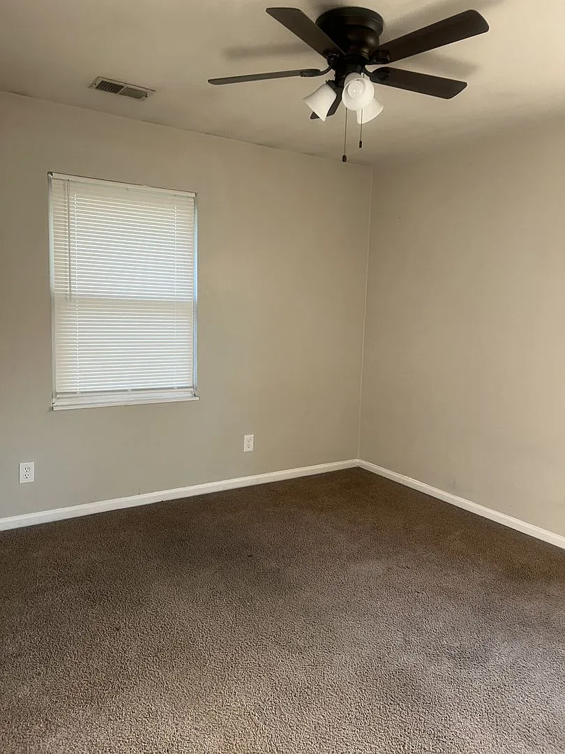 6108 Dickson Rd — Photo 4