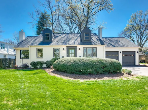 1011 Maplehurst Ln, Nashville, TN 37204