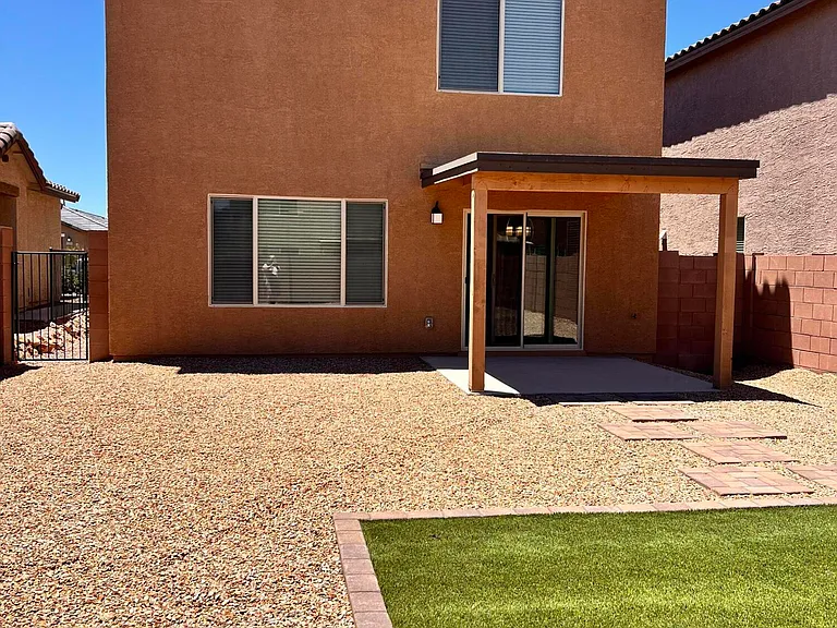 11977 E Chamrod Dr — Photo 25