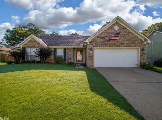 2611 Spring Creek Dr, Benton, AR 72015