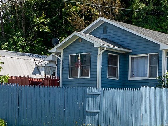 2nd image of 8 Birch Street