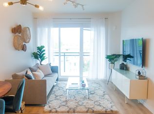 603 Regan Ave #601, Coquitlam, BC V3J 0K2