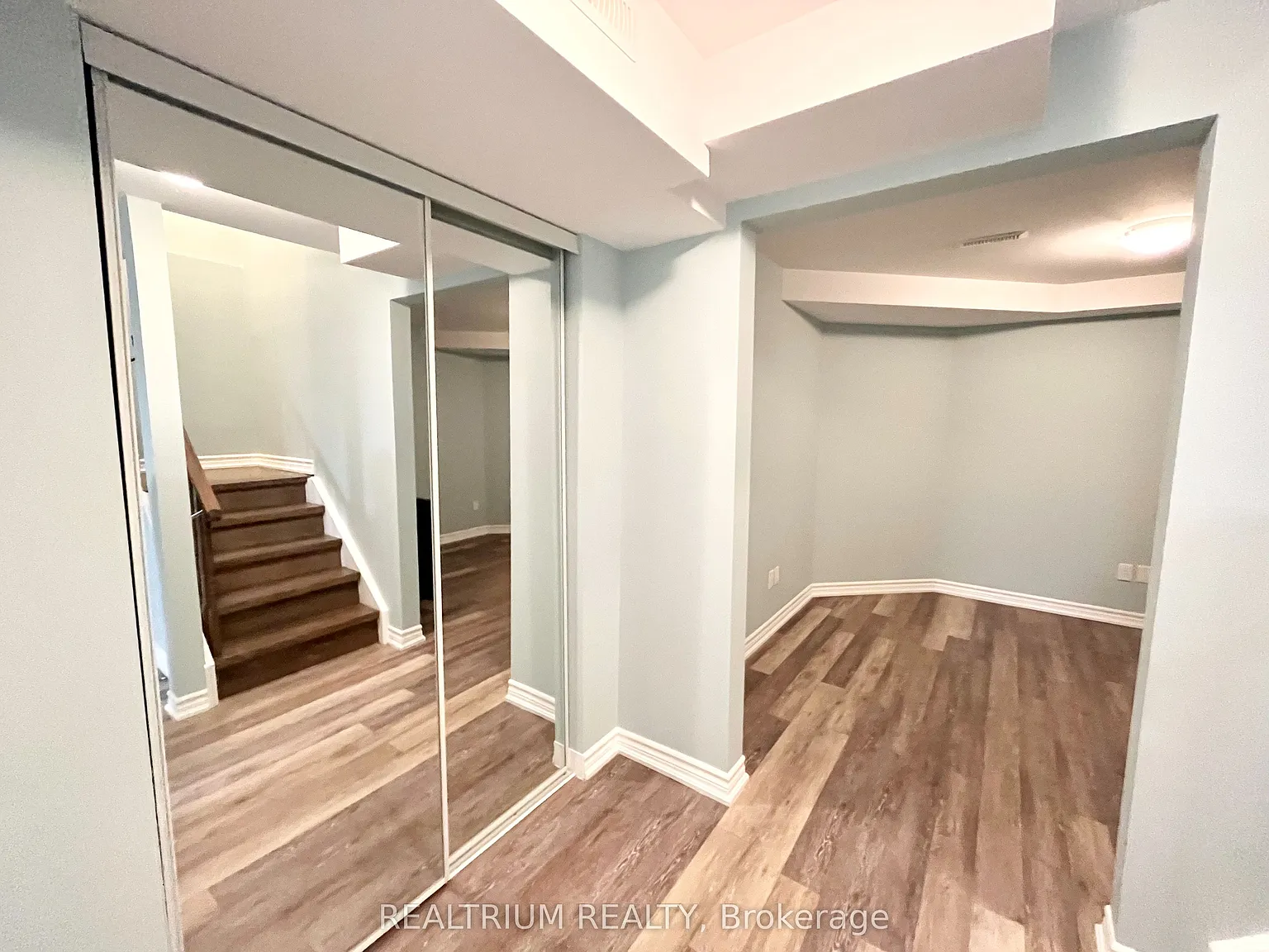 2 bed, $1,700 — Photo 4