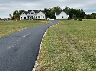 15642 Robins Rd, Johnstown, OH 43031